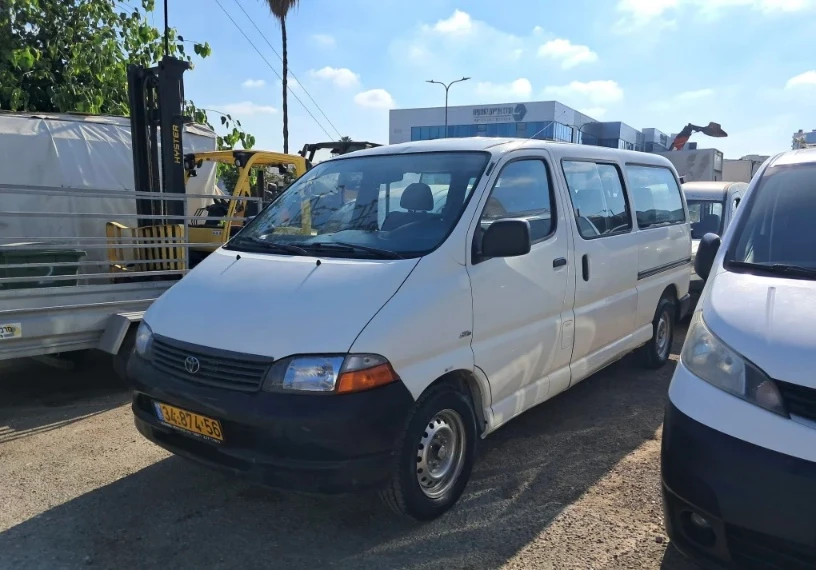 טויוטה היאס