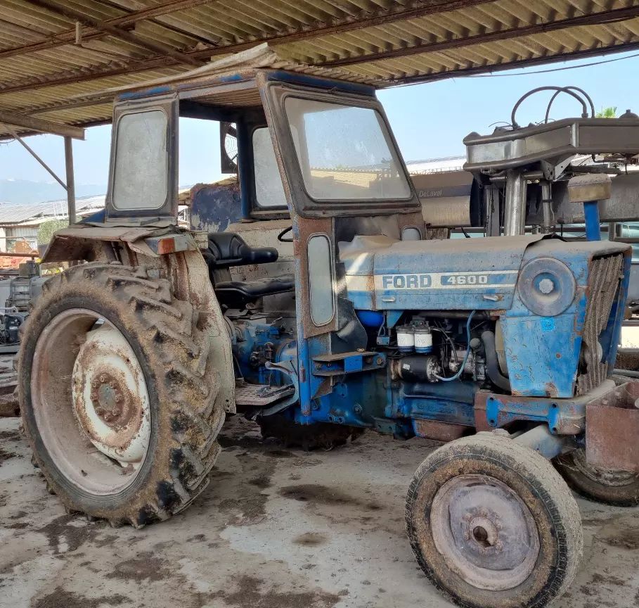 טרקטור פורד 4600