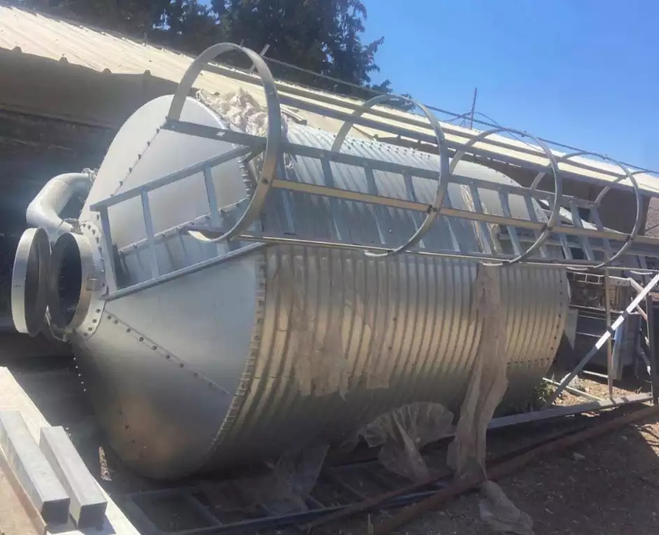 מכלי תערובת וציוד לולים