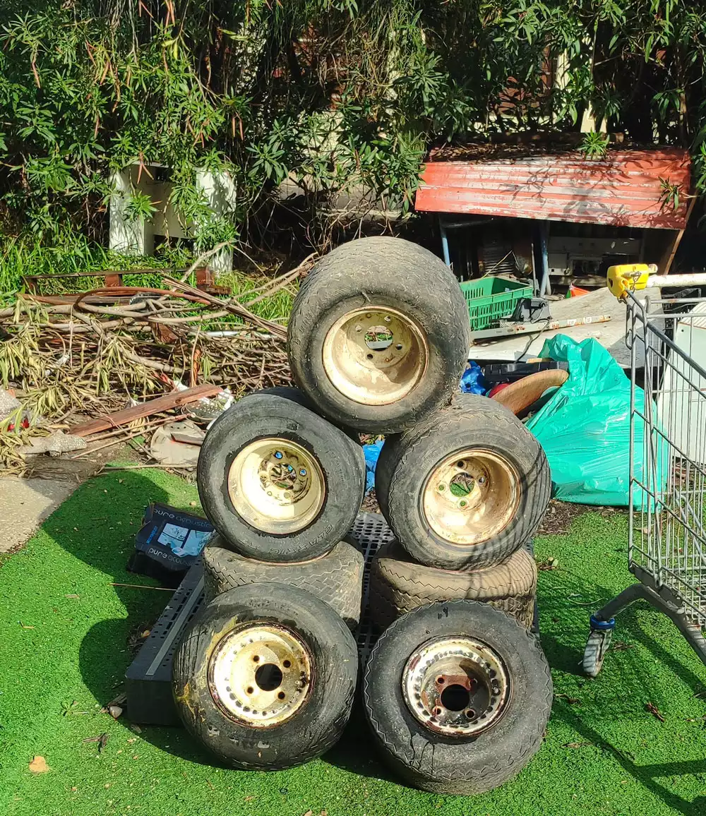 ג'אנט לקלאב קאר וצמיגים