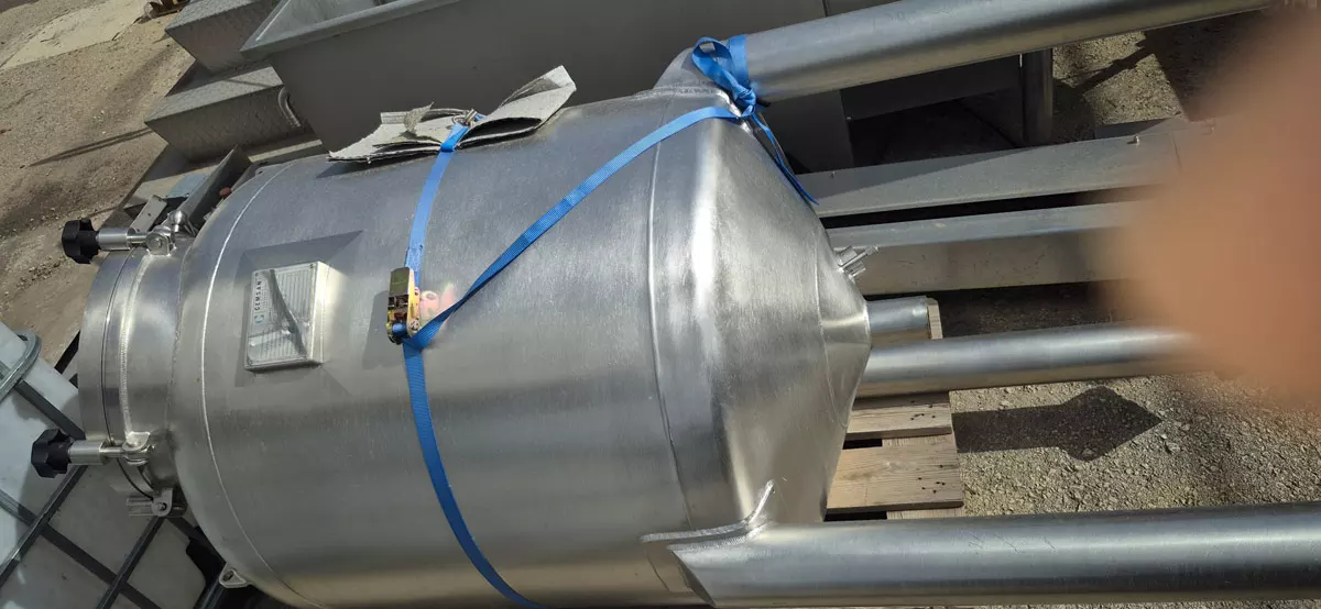 ציוד נירוסטה לתעשיית המזון ולבתי אריזה