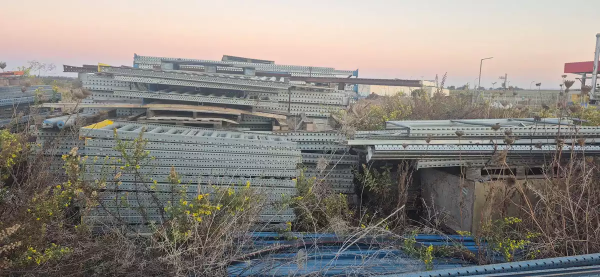 מדפים תעשייתיים