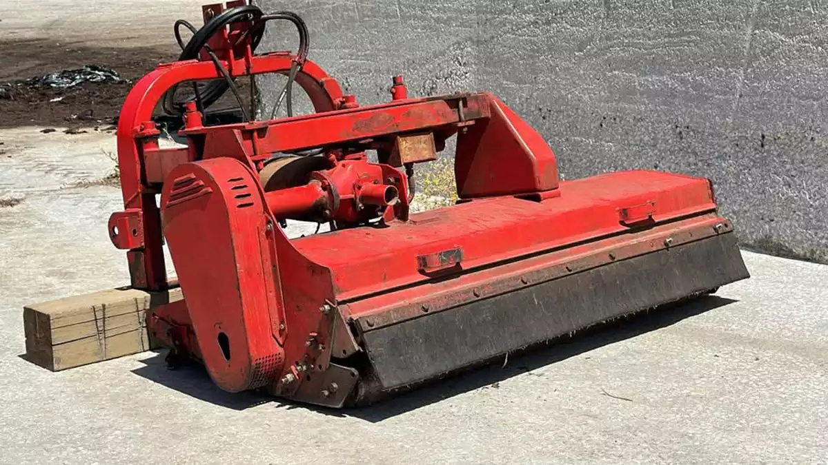 מרסקת גזם איטלקית Seppi M