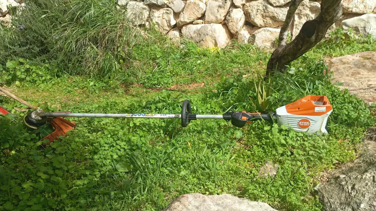 חרמש Stihl מקצועי נטען