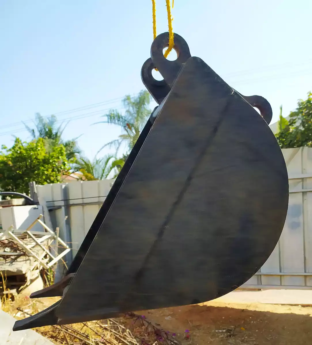 כף אחורית למחפרון / מיני מחפרון