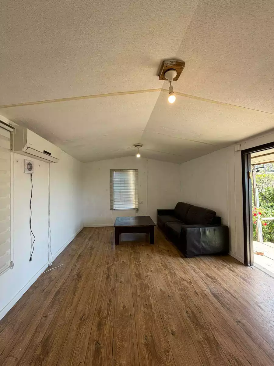 יחידת דיור במושב פרזון