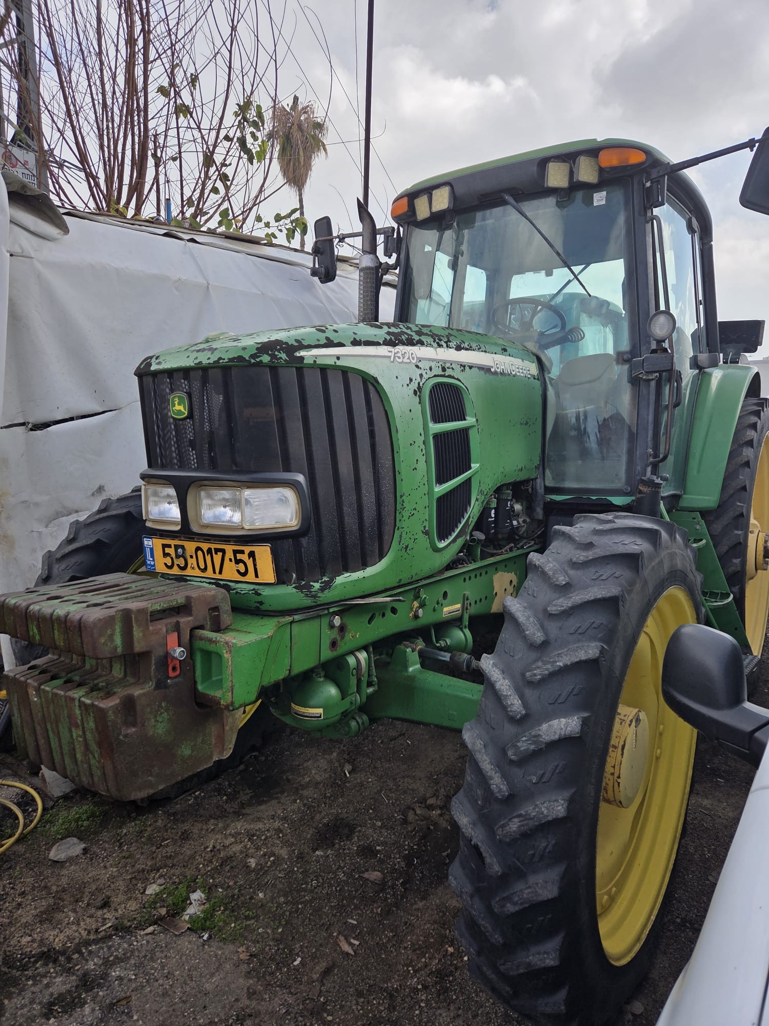 מבחר טרקטורים- ג׳ון דיר