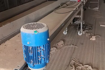 למכירה 4 מסועים 